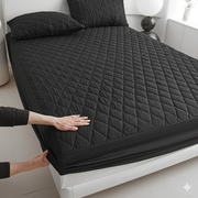Diamond Lattice Quilted Waterproof Mattress Protector Three-piece Set