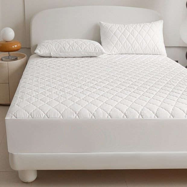 Diamond Lattice Quilted Waterproof Mattress Protector Three-piece Set