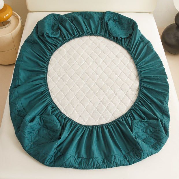 Diamond Lattice Quilted Waterproof Mattress Protector Three-piece Set