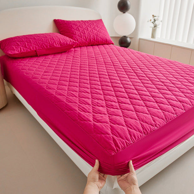 Diamond Lattice Quilted Waterproof Mattress Protector Three-piece Set